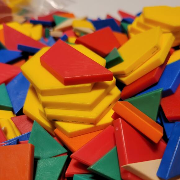 900 Plastic Pattern Blocks Math Manipulatives Shapes Geometry Homeschool Teacher - Picture 10 of 16